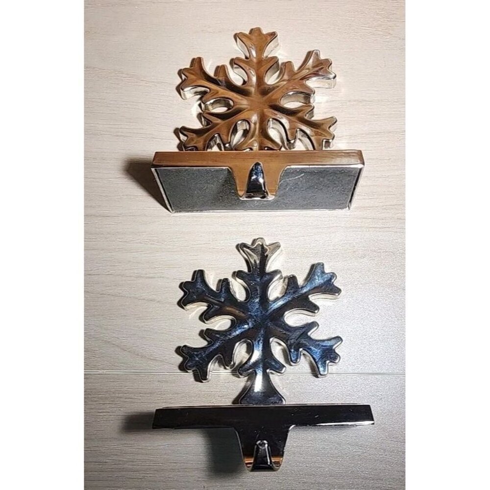 Set Of 2 ~ Stocking Holder Christmas Hook Holiday Hanger Silvertone Snowflake
